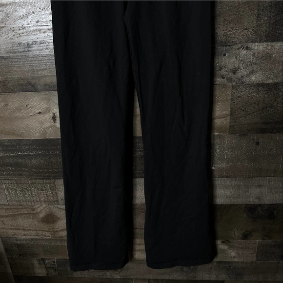 SOLD Lululemon High Rise Pants Size 8 - Picture 3 of 6